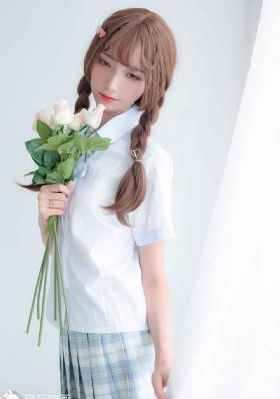 年轻的女教师4_剧情片在线播放观看